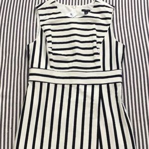 NWT Ann Taylor Sleeveless Sheath Dress